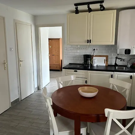 Small House Holiday home *